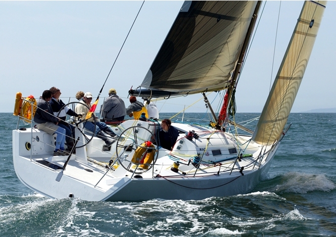 M.A.T. 12 12.45 m IRC Cruiser / Racer  Electrical and Plumbing